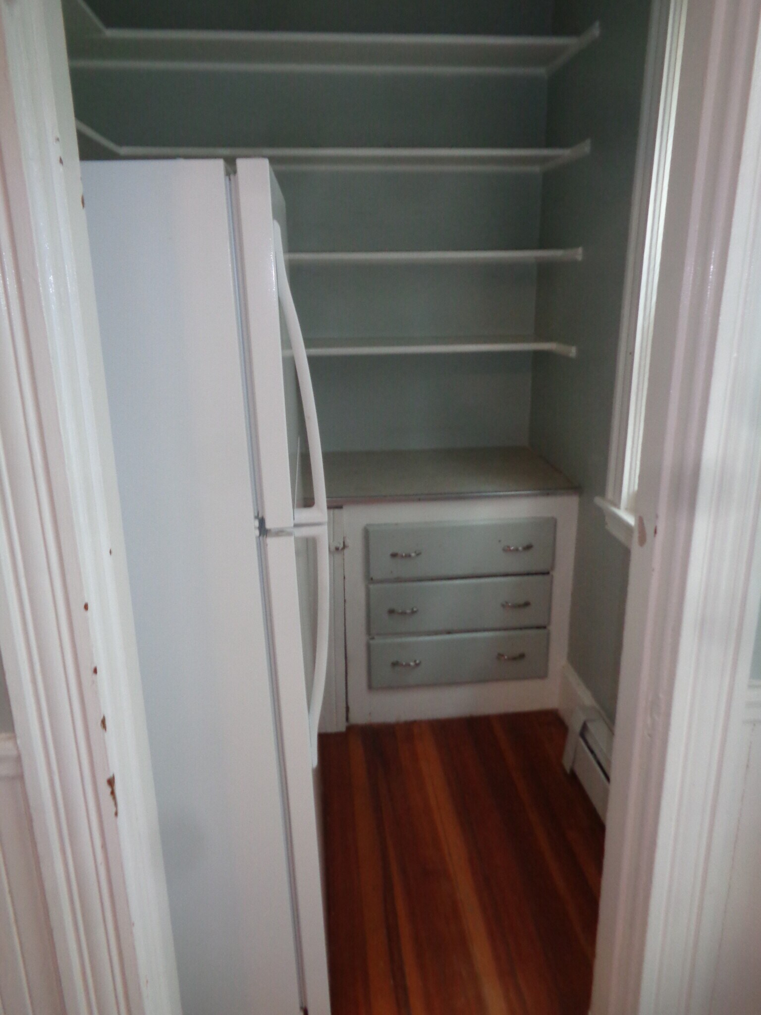 Building Photo - 61 Grove St