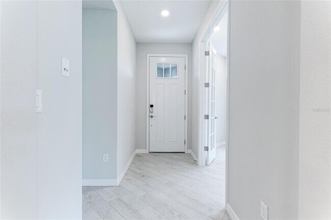 Building Photo - 8440 Skye Rnch Blvd