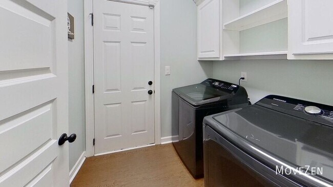 Building Photo - 153 Brindley Cir