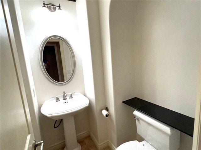 Building Photo - 12 Water Lily Way