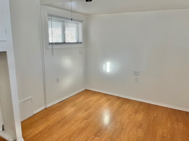 Building Photo - 133 W House