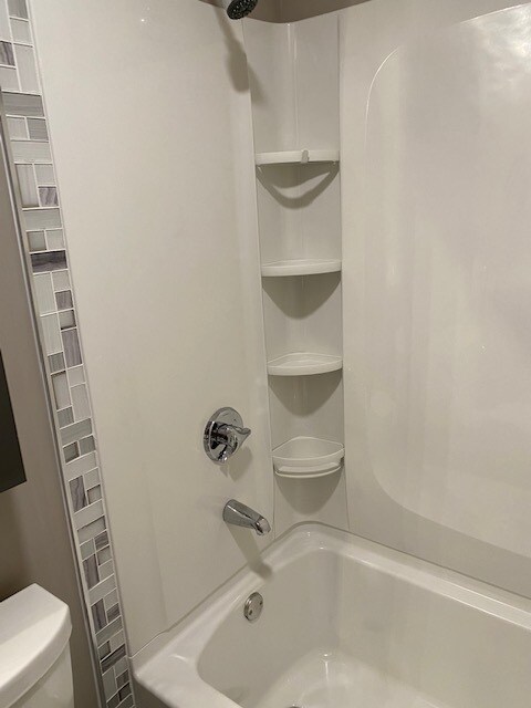 Building Photo - 7 Village Hill Ln