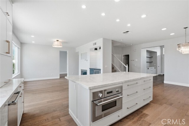 Building Photo - 35 Sunny Slope