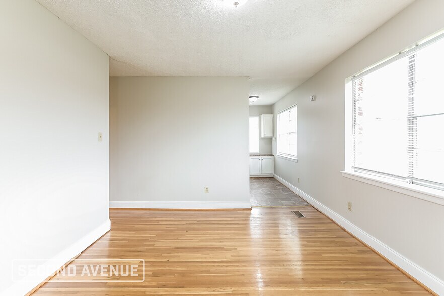 Building Photo - 3721 Grasselli Ave SW