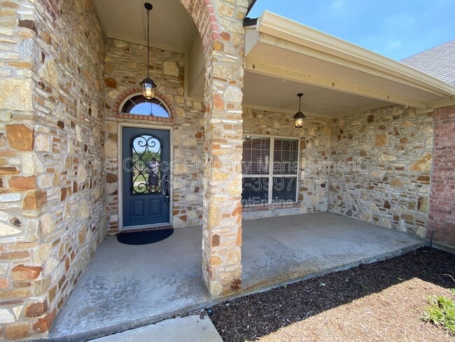 Building Photo - 112 Prairie Ridge Dr