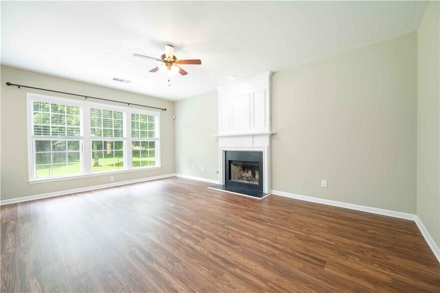 Building Photo - 8405 Friarbridge Dr