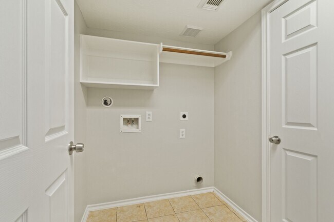 Building Photo - 21035 Summer Trace Ln