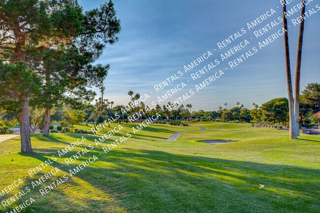 Building Photo - 8960 Echo Ridge Dr