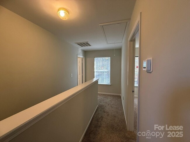 Building Photo - 6735 Moss Lake Rd