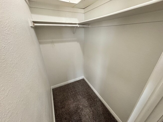 Building Photo - Beautiful 1Bed/1Bath home located in Craigmont Villas Community