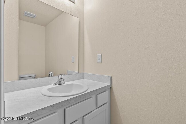 Building Photo - 279 Talulla Trl