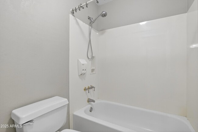 Building Photo - 4302 E Mossman Rd