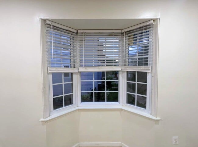 Building Photo - 2388 Branleigh Park Ct