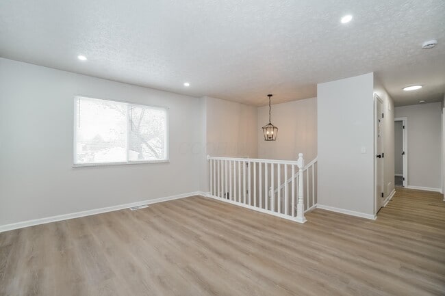 Building Photo - 3764 Whetstone Dr