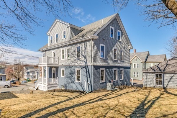 Building Photo - 107 Warren St