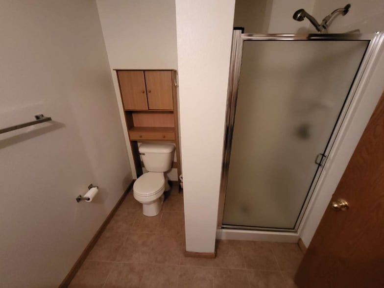 Building Photo - 1115 W Swallow Rd