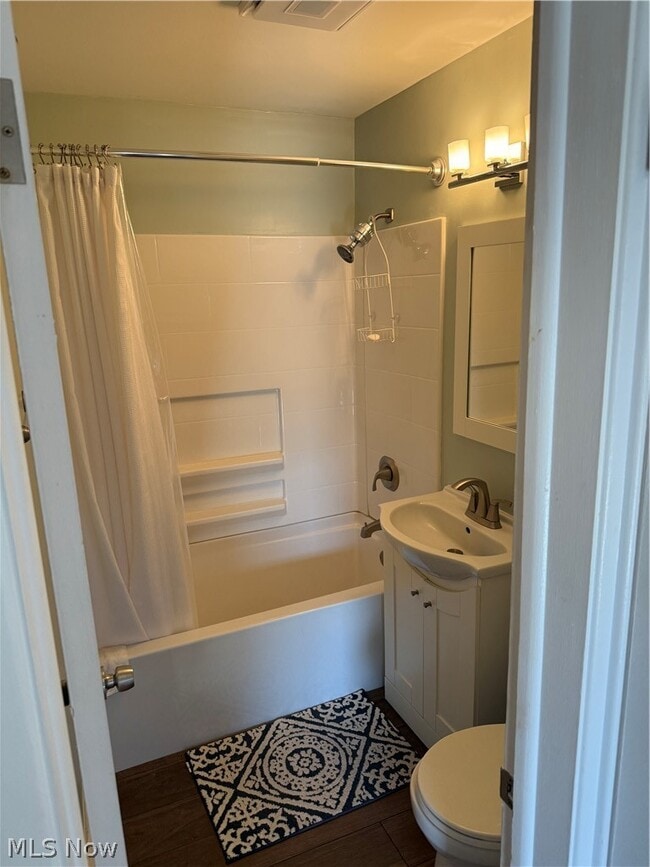 Building Photo - 30401 Mildred Ave