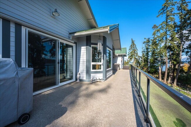 Building Photo - Game Night to Sunset Strolls - Find Your Flow on Whidbey