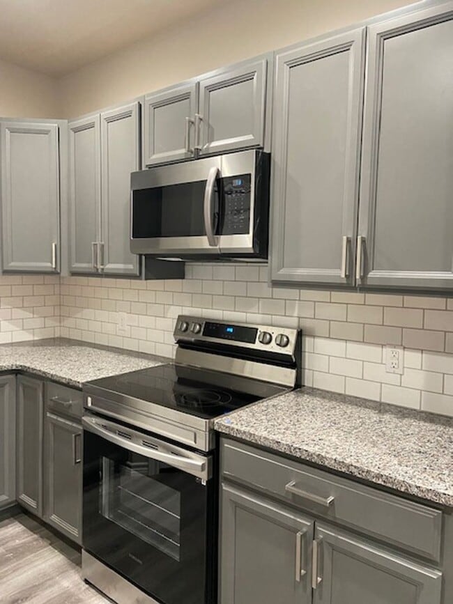 Building Photo - 2867 Melissa Ln