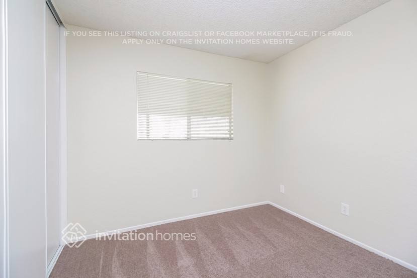 Building Photo - 14310 Agave St