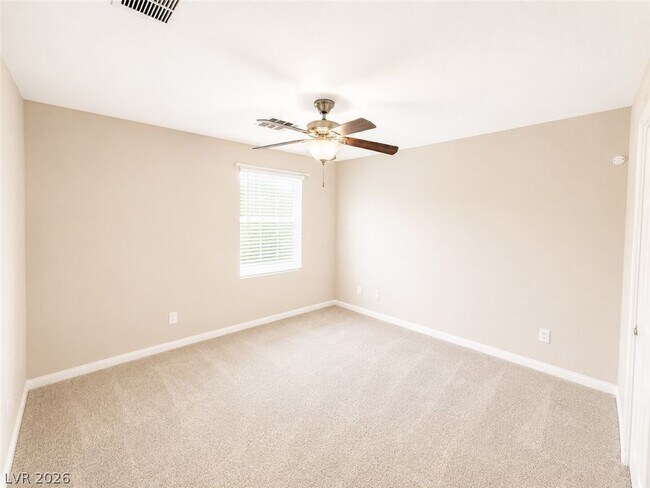 Building Photo - 2716 Graceful Grove Ave