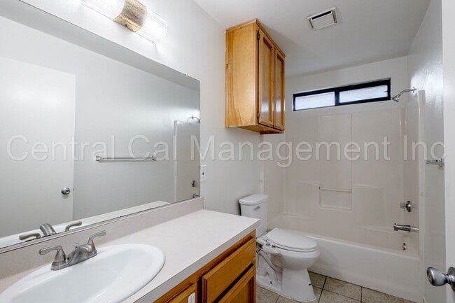 Building Photo - 8412 Laborough Dr