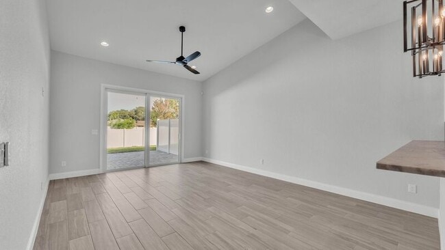 Building Photo - 1170 Windjammer Dr