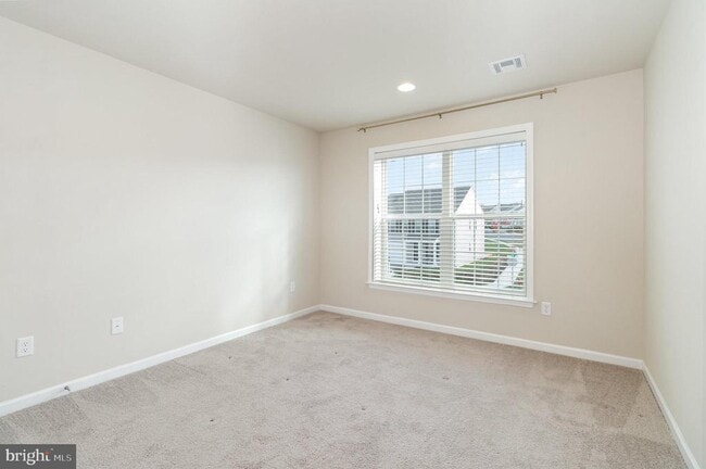 Building Photo - 1726 Bradley Dr