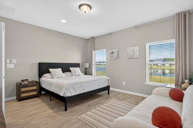 Building Photo - Fully Upgraded Home