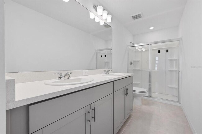 Building Photo - 8565 Daybreak St