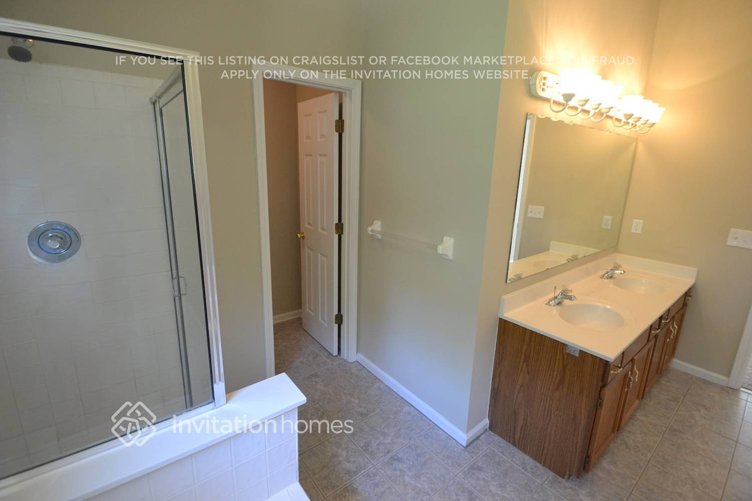Building Photo - 4045 Fastnet Ln