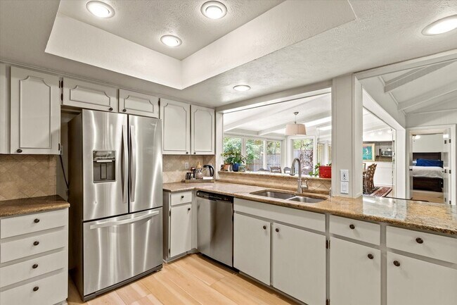Building Photo - 2906 Whitemarsh Cir