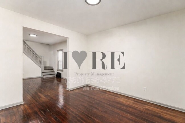 Building Photo - 1299 W Broad St