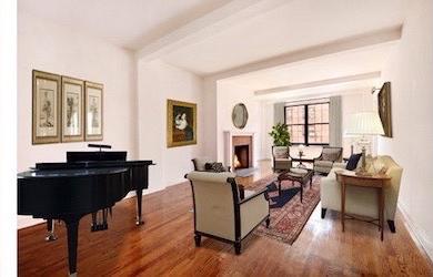 Building Photo - 435 W 23rd St