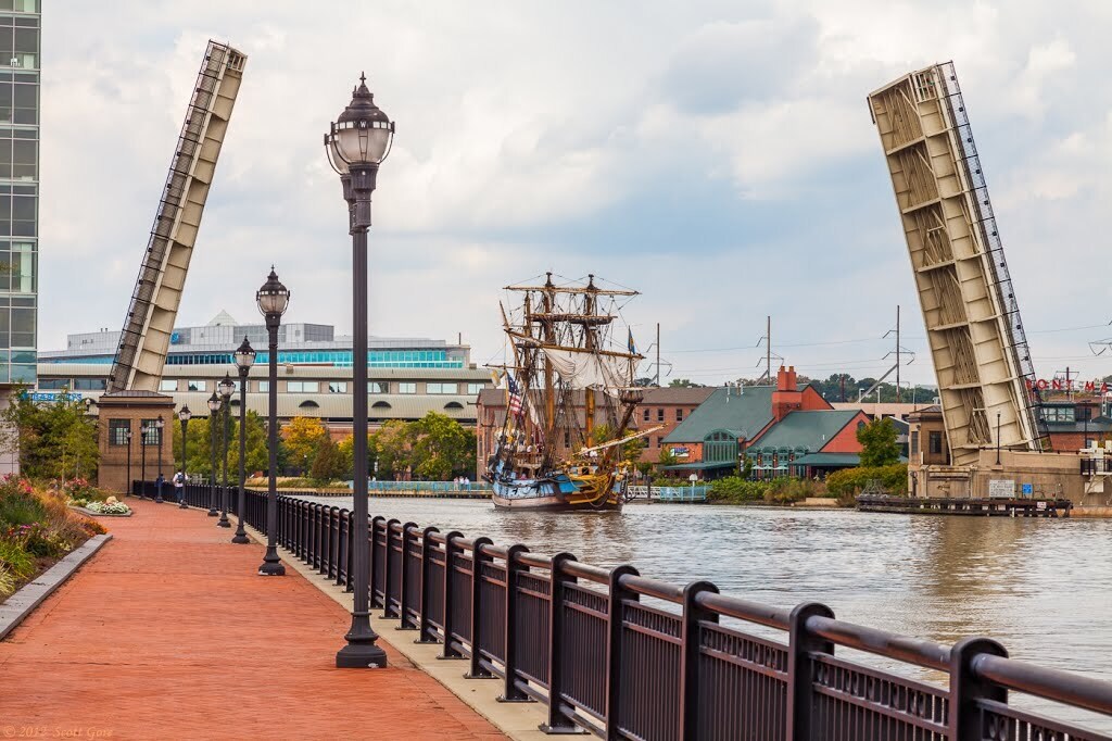 Building Photo - 105 Christina Landing Dr