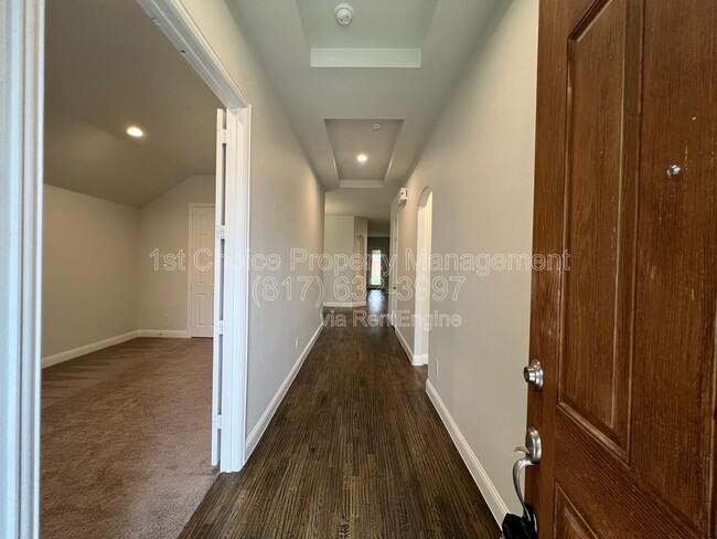Building Photo - 15124 Roderick Rd
