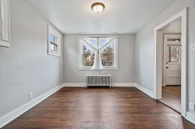 Building Photo - 139 Sumner Ave
