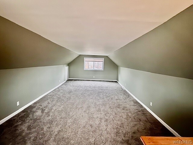 Building Photo - 9563 Oakland St