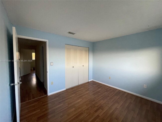 Building Photo - 14970 SW 82nd Ln