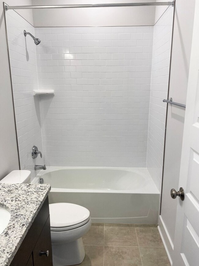 Building Photo - Luxurious 4 Bed/3.5 Bath Home in Short Pum...