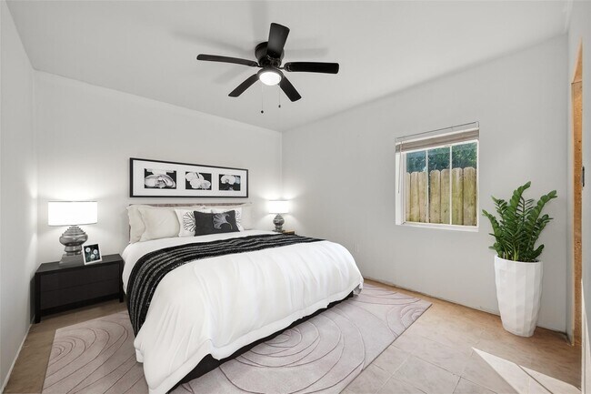 Building Photo - 5039 Shadowridge Dr