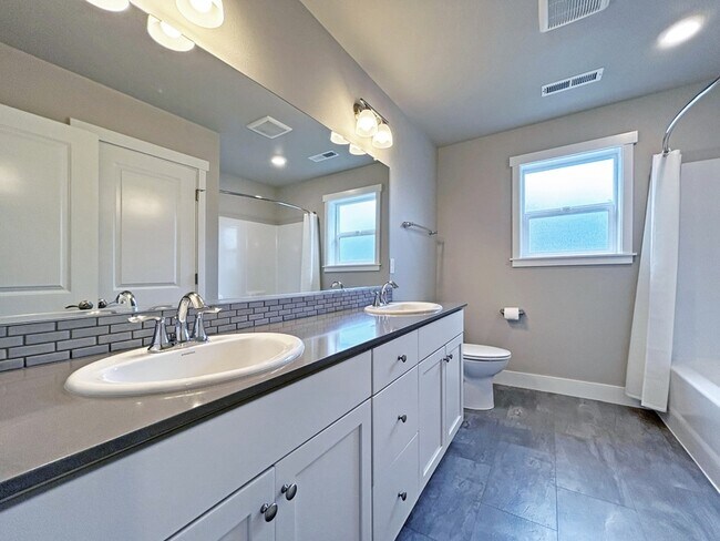 Building Photo - 3740 Rockcress Rd