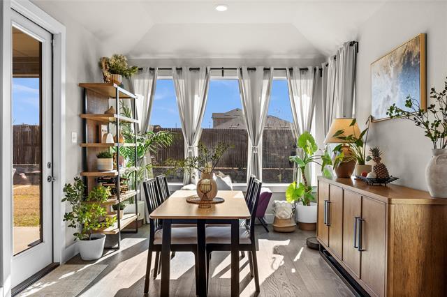 Building Photo - 2516 Briarbrook Dr