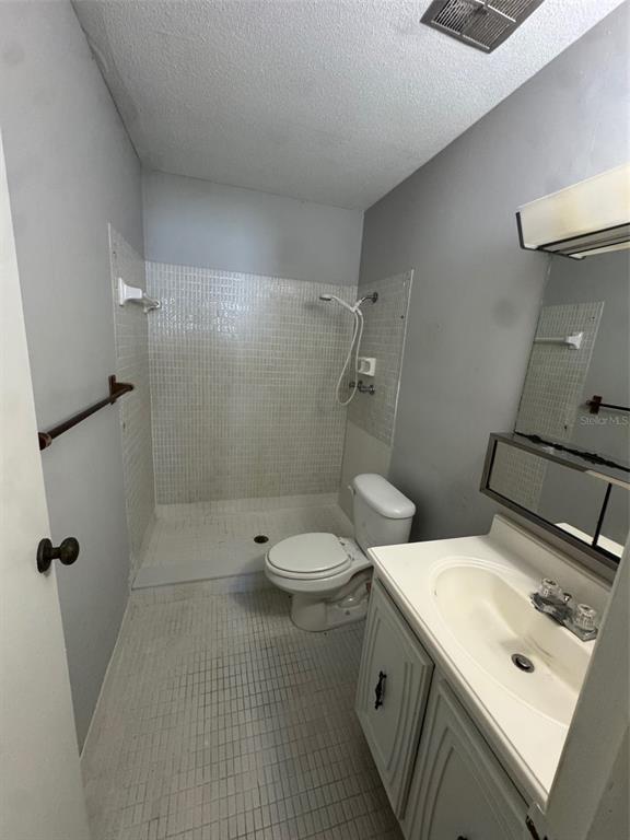 Building Photo - 717 SW 75th St