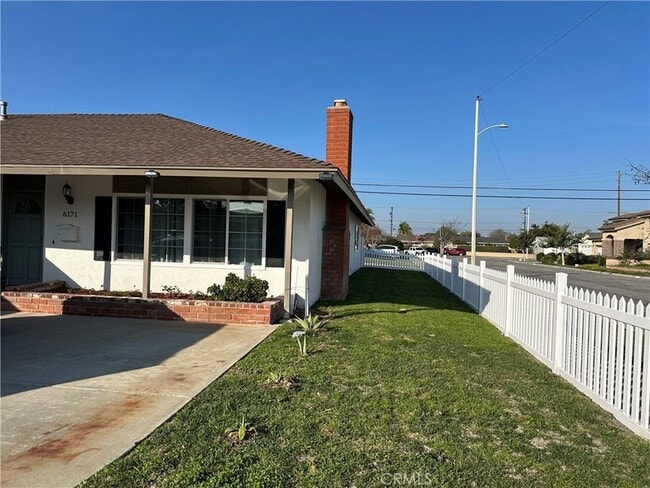 Building Photo - 6171 Winslow Dr