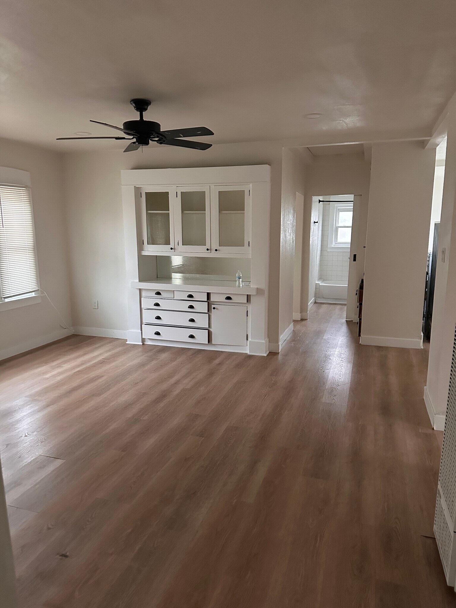 Building Photo - 815 Lime Ave