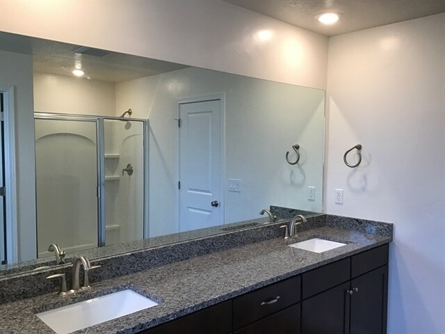 Building Photo - 2337 Surry Way