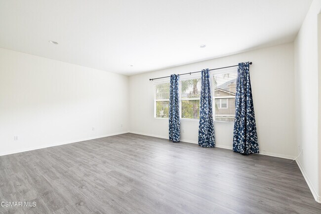 Building Photo - 5058 Via Camino