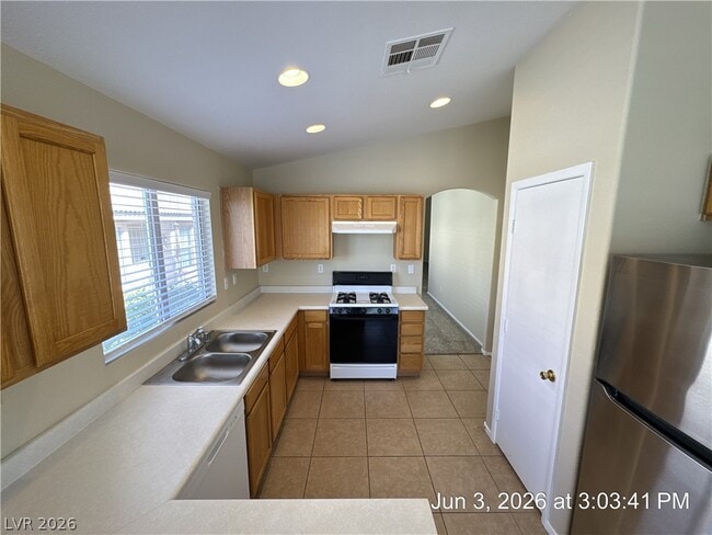 Building Photo - 4843 Saputo Ave
