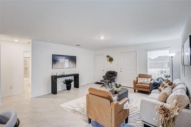 Building Photo - 3505 Flicker Ln